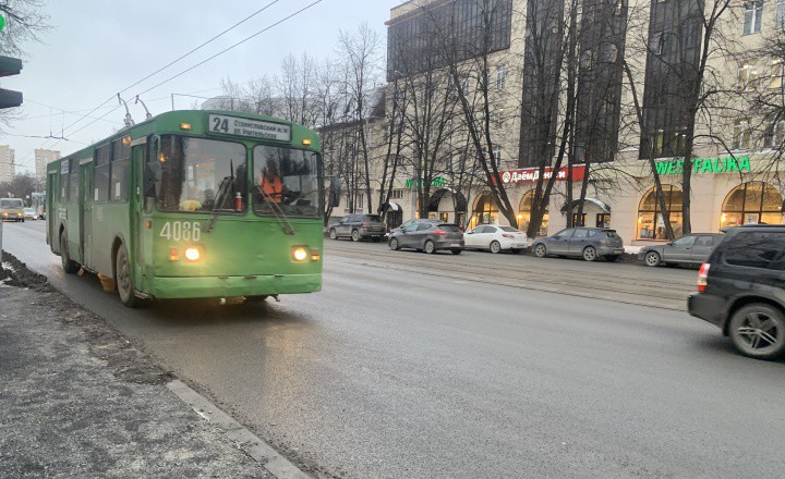 В каком состоянии городские троллейбусы и действительно ли они лучше автобусов с трамваями
