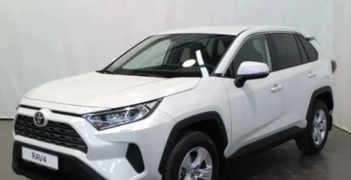 Среднестатистическая подержанная Toyota Camry стала оцениваться в <nobr class="_">950 000</nobr> рублей